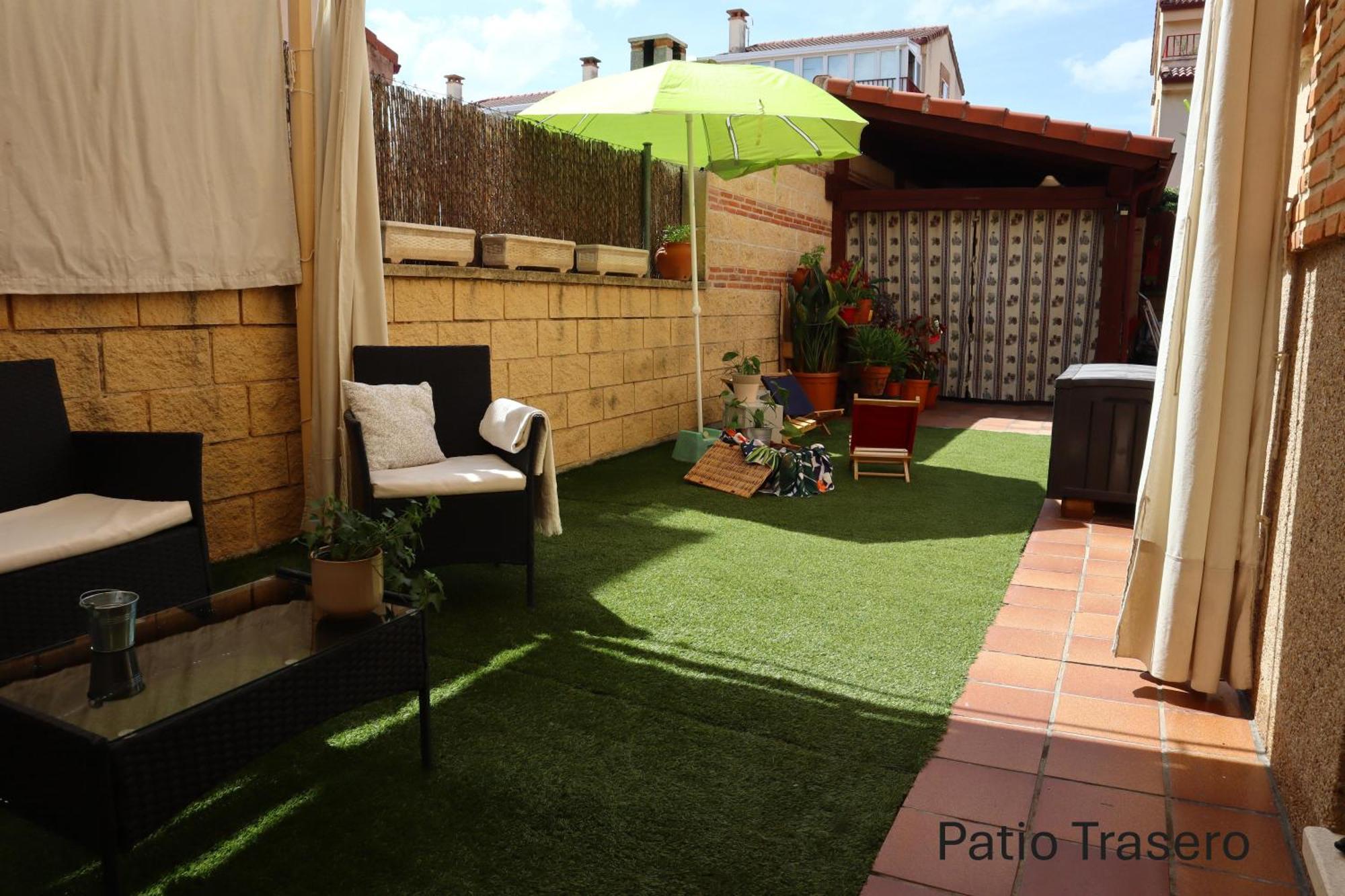 Residencial Entreaguas Holiday home Palazuelos de Eresma