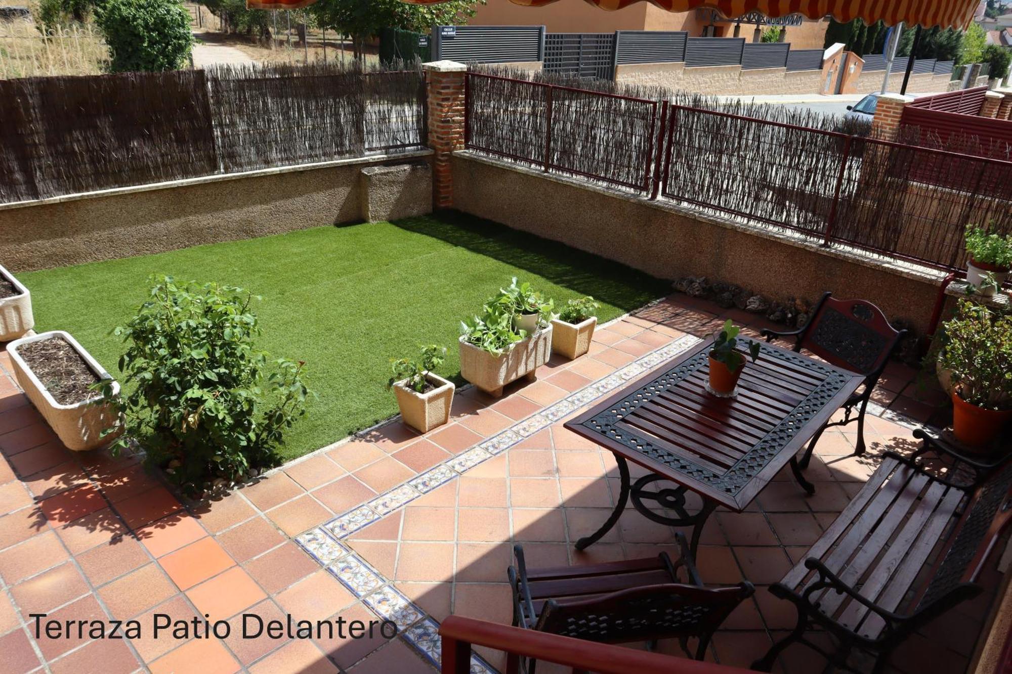 Residencial Entreaguas Holiday home Palazuelos de Eresma